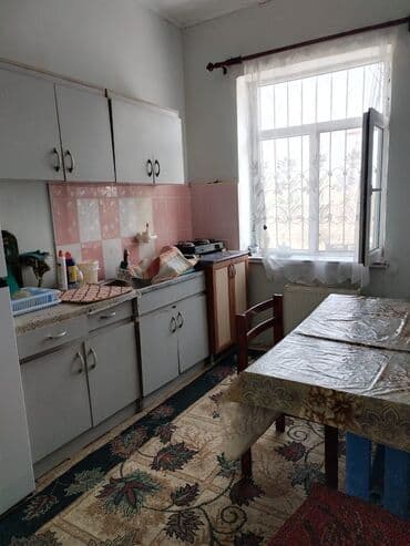 türkanda ucuz heyet evleri: Türkan qəs. 5 otaqlı, 6 kv. m — 8