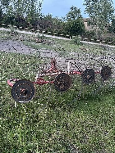 satliq traktorlar: Traktora qoşulan ot yığan işlək vəziyyətdədir real alıcıyla razılaşmaq — 1