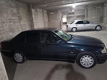 tap az traktor 892: Mercedes-Benz 220: 2.2 l | 1995 il Sedan — 3