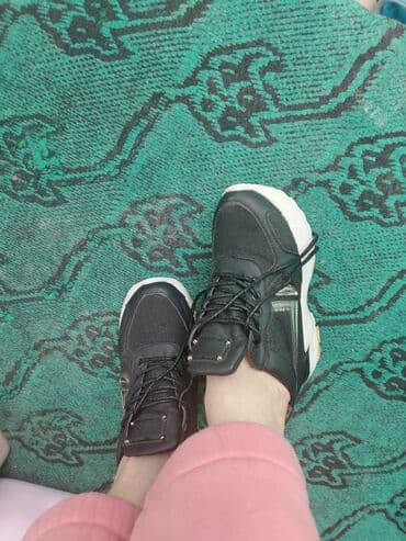 nike cortez qadın krossovkaları: Ölçü: 41, rəng - Qara, İşlənmiş — 2