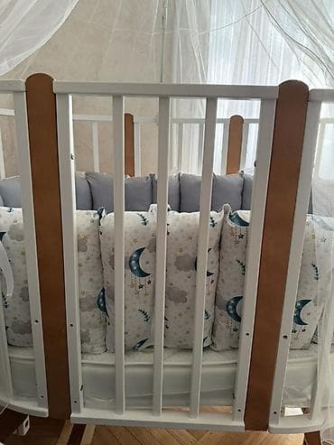 yan bardak: Oğlan və qız üçün, Yeni, Yumru, Beşik, Dəst ilə, Matras ilə, Yellənmə mexanizm ilə — 6