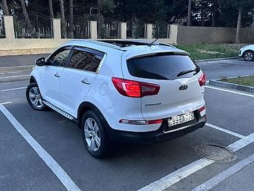 ucuz range rover: Kia Sportage AWD krossover Xüsusiyyətlər: - Tam ötürücülü (AWD) — 9