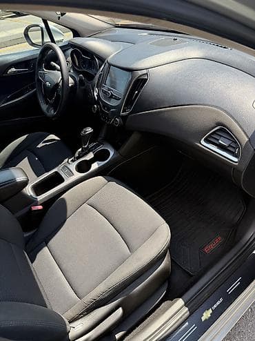 gence masin kredit: Chevrolet Cruze: 1.4 l | 2016 il 239000 km Sedan — 6