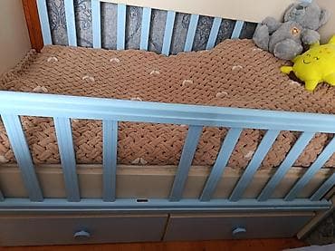 Oğlan və qız üçün, Dördbucaq, Beşik, Matras ilə, Yellənmə mexanizm ilə — 3