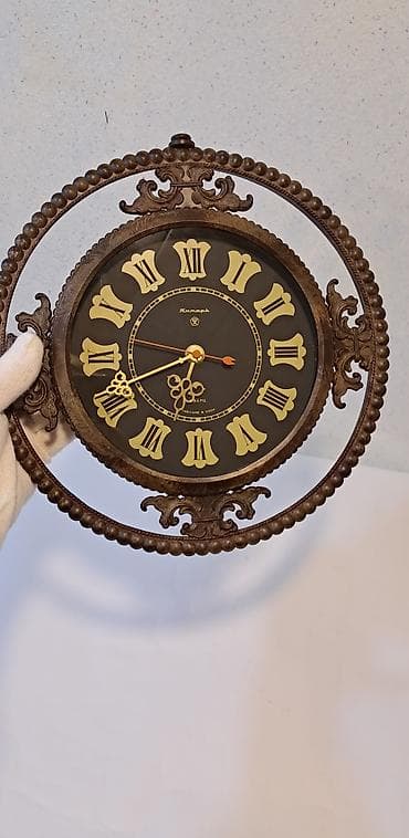 kohne pullar aliram: Янтарь настенные часы СССР — 6