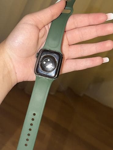 apple saatı: Apple Watch Series 7 – 41 mm (GPS) Çox səliqəli vəziyyətdədir, bütün — 4