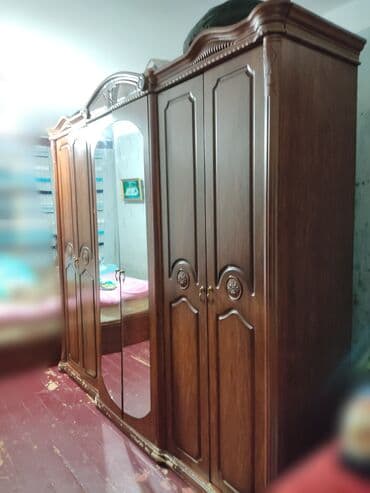 где купить старую мебель: 2 односпальные кровати, Шкаф, Трюмо, 2 тумбы, Малайзия, Б/у — 7