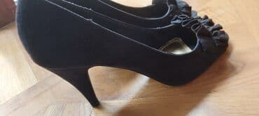 женские бежевые замшевые туфли: Туфли, Размер: 40, цвет - Черный, Новый — 5