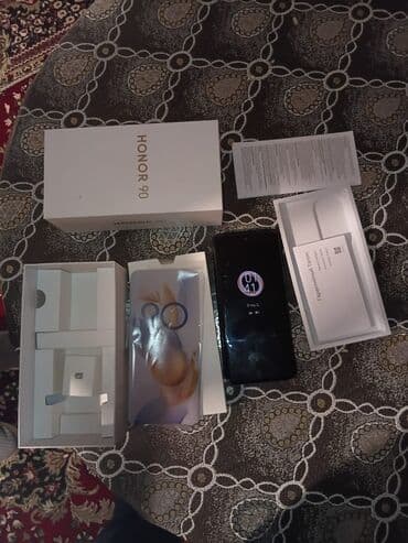 Honor 90, rəng - Yaşıl, Qırıq