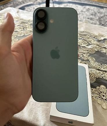 retro oyun: IPhone 16, 128 GB, Yaşıl, Face ID — 4