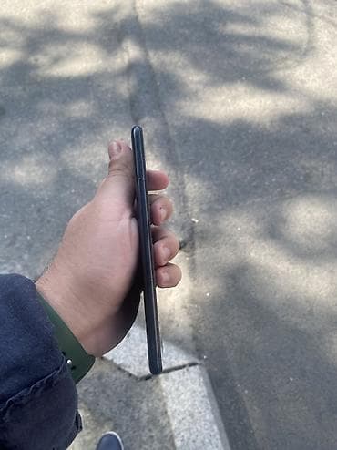 Samsung Galaxy A10, 32 GB, rəng - Qara, Face ID — 4