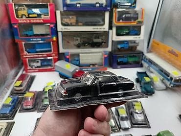 CD, DVD disklər və kassetlər: Hər vaxtiniz xeyr olsun. Deagostini firmasinin istehsali olan 1/43 — 9