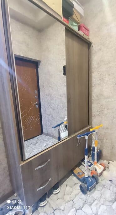 kloun paltarı: Kupe, 2 qapılı Düz dolab, Qarderob, paltar dolabı — 1