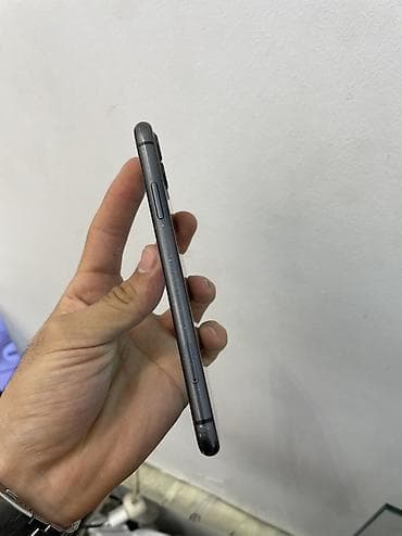 iphone 11 2el: IPhone 11, Qara — 3