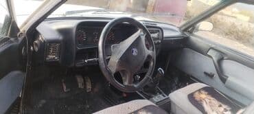 masin sekilleri rengleme: Tofaş doğan sedan - Korpus: ağ rəng, 4 qapı, klassik kvadrat dizayn - — 3