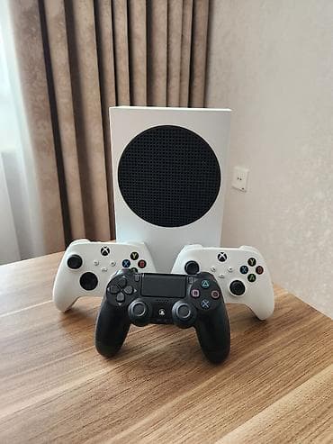 Xbox Series S: Satılır: Xbox Series S + 3 Pult + Oyunlar! 🎮 ​Dəstə daxildir: ​✅ Xbox — 2