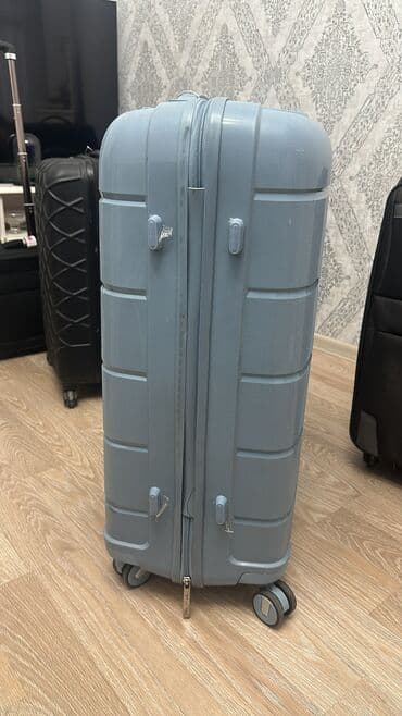 oğlan üçün çanta: Çamadan (L ölçüdür) 70 sm hündürlükdə 1 dəfə istifadə olunub əla — 2