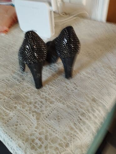 qadin pencekleri: Tuflilər, Ölçü: 36, rəng - Qara, İşlənmiş — 2