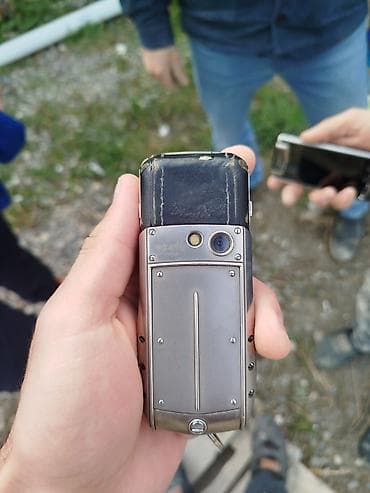 vertu xor: Vertu Ti, rəng - Gümüşü, Düyməli — 2