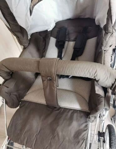 usaq ucun qolbaqlar: Çıxarıla bilən beşikli araba, Yaş: 30 ay — 12