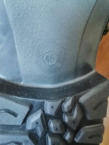 sarımsaq yağı qiyməti: Ayaqqabi kişi ucun. Kişi ucun deri/zamşa ayaqqabi, ölcusu 45 — 4