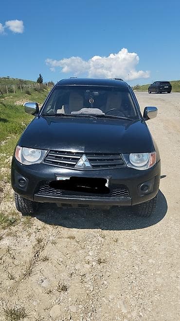 1994 bmw 320: Mitsubishi Pikap: 2.4 l | 2012 il 308377 km Pikap — 2