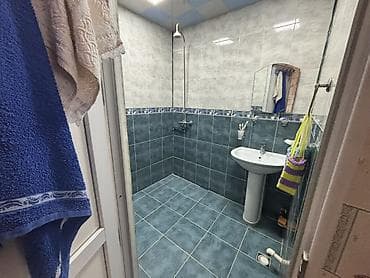 lokbatanda obyekt satilir: Gəncə, 3 otaqlı, Köhnə tikili, 75 kv. m — 2