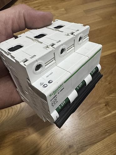 metbex qazlari: Orjinal schneider 100 amper avtomat,schneider,az istifadə olunub,1 — 2