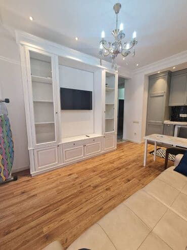 binəqədi kiraye evlər: Azadlıq prospektində (Ege hospitalın arxası) tam təmirli əşyalı — 2