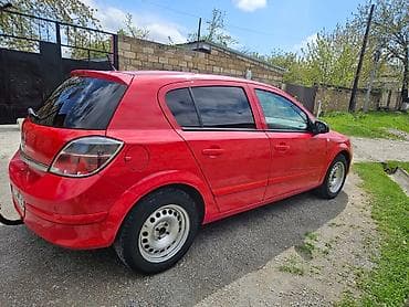 opel astra g sport: Opel Astra H hatchback – parlaq qırmızı rəngdə, 5 qapı. Texniki — 4