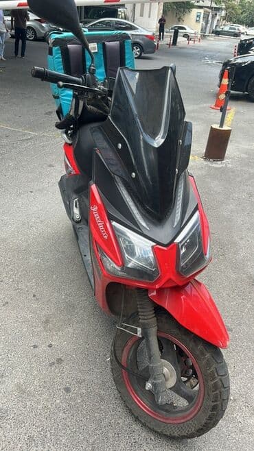 мопед ремонт: Satış üçün şəhər içi istifadəyə uyğun 2 ədəd benzinli skuter — 7