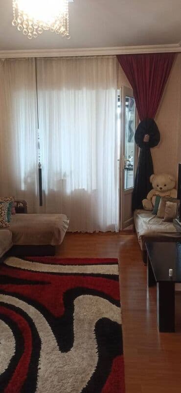 qurtuluş 93 kiraye evler tap az: Mənzil kirayə verilir. Hövsan qəsəbəsində astanovkaya yaxın 2 — 7