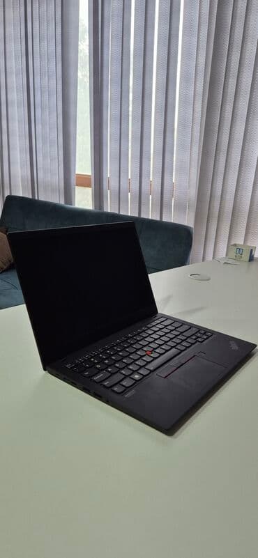 Настольные ПК и рабочие станции: Lenovo Thinkpad X1 Carbon Gen 7. Ekran – 14.00” Full HD (1920 x 1080) — 4