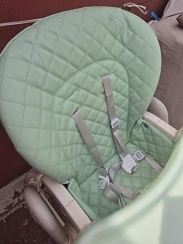 Uşaq yemək stulu - Rəng: açıq mətbəx yaşılı (mint) - Yumşaq, quilted