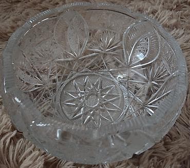 Xrustal meyvə qabı - Material: qalın xrustal - Dizayn: klassik oyma -