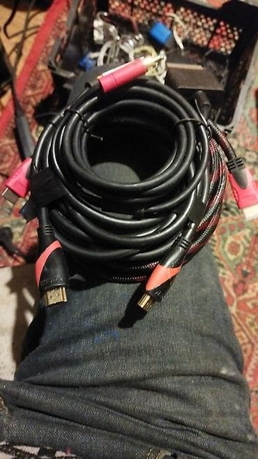 proyektor mini: HDMI kabel dəsti - Uzunluq: təxminən 5–10 m arası (uzun, qalın — 1