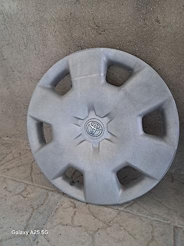 disk 14: Колпак Toyota R 14 — 2
