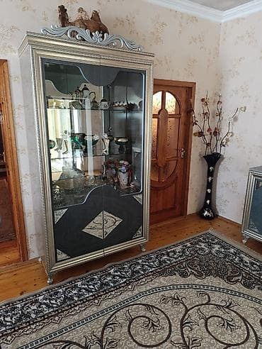 divanlar 2021: Jurnal masası, Dolab, Komod — 2