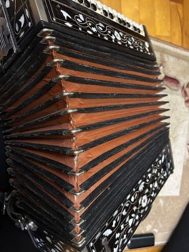 Gitaralar: Qarmon, Akustik — 8