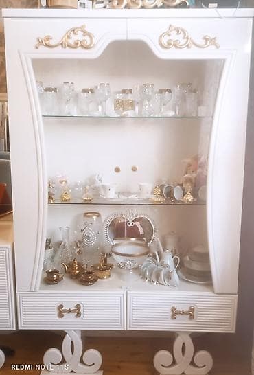 Yeni kimidir. yer olmadığı üçün satılır. material MDF boyadır. endirim lalafo.az -da Yeni kimidir. yer olmadığı üçün satılır. material MDF boyadır. endirim