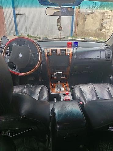 opel astra teker: Hyundai Terracan SUV - Kuzov: tam ölçülü, 5 qapılı SUV - Rəng: tünd — 6