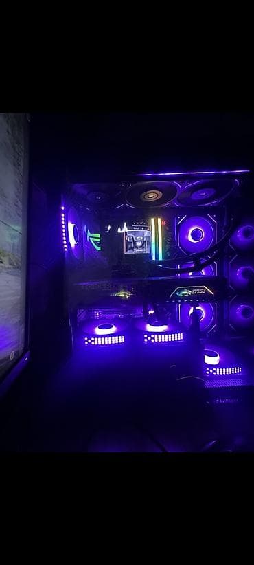 Masaüstü kompüterlər və komponentlər: RTX5070 Videokart: Msi Vanguard RTX5070 Processor: I7 14700K RAM — 2
