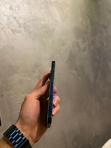 ip 11 pro: IPhone 14, 128 GB, Midnight, Face ID — 6