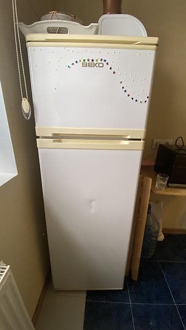 2 qapılı Beko Soyuducu Satılır, rəng - Ağ