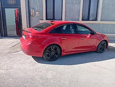 2015 corolla: Ili 2015 LTZ RS polnu full,gara dəri salon,acarsiz daxil — 6