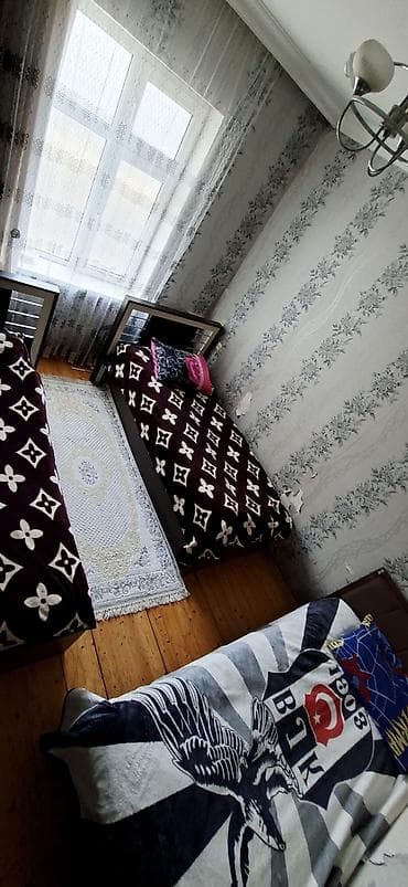 28 may ev: 🏡 MEHDİABADDA SATILIQ EV 📍 Ünvan: Mehdiabad qəsəbəsinin mərkəzi 📏 — 2