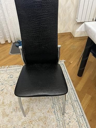 stul destleri: Mətbəx üçün, Dördbucaq masa, 4 stul — 1