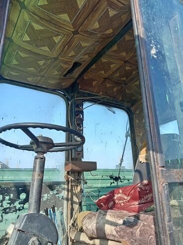 Alfa Romeo: Kənd təsərrüfatlarını traktoru - Kabinli, tam ölçülü traktor korpusu — 6