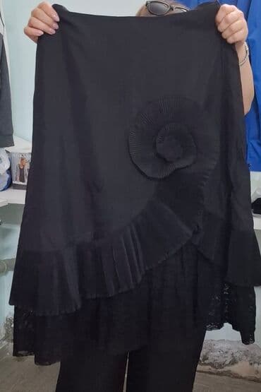 доски на заказ: Zərif qara rəngli, strapless mini don təqdim olunur. Bədənə oturan — 5