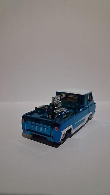 ford trans: Ford, 2022 il, 1:64, Dəmir, Ünvandan götürmə — 6
